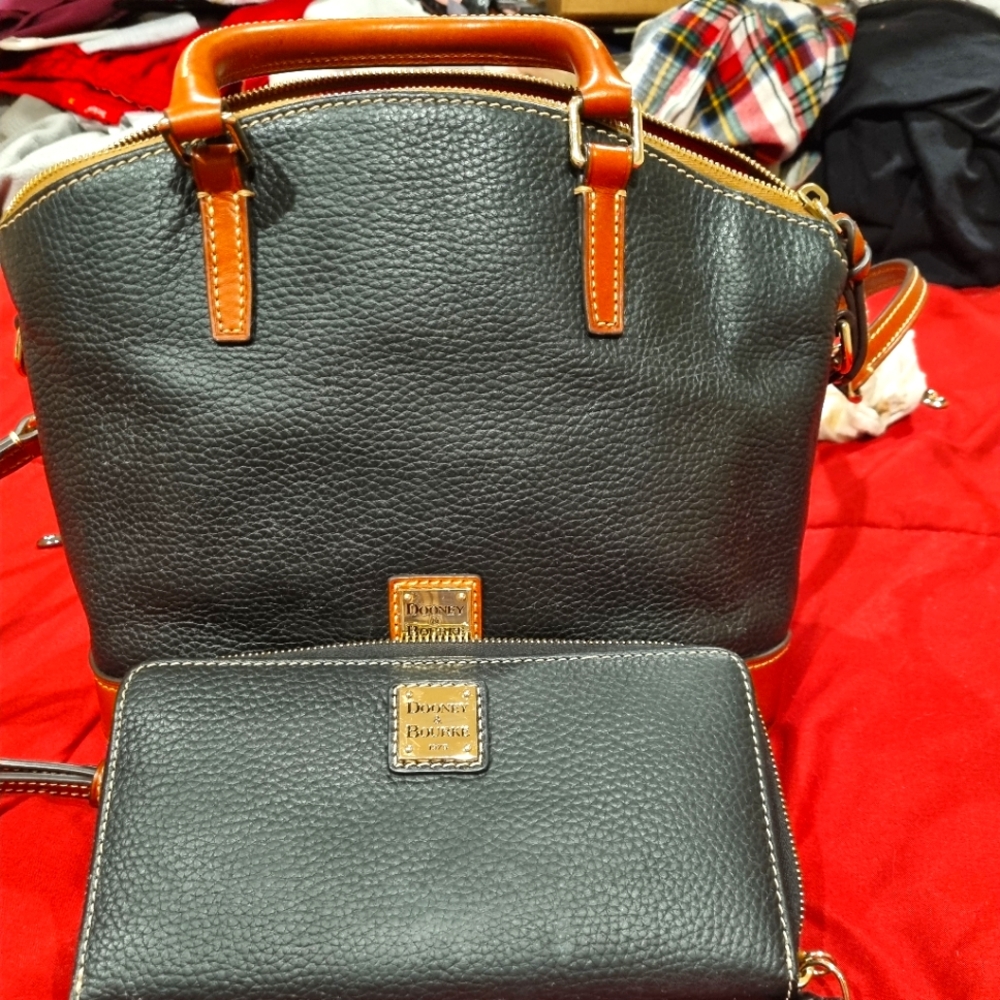 Dooneyandbourke wallet and bag